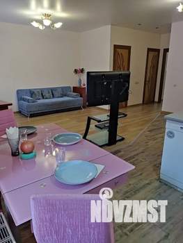 1-к квартира, посуточно, 47м2, 3/10 этаж