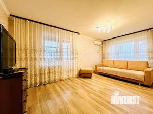 2-к квартира, посуточно, 52м2, 1/1 этаж