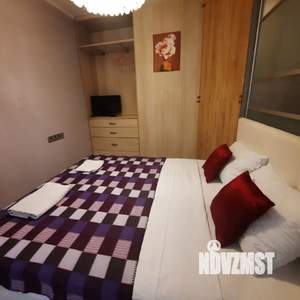 2-к квартира, посуточно, 45м2, 3/44 этаж