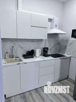 1-к квартира, посуточно, 38м2, 1/1 этаж