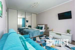 1-к квартира, посуточно, 42м2, 23/25 этаж