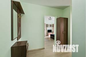 1-к квартира, посуточно, 39м2, 16/25 этаж