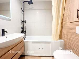1-к квартира, на длительный срок, 35м2, 1/8 этаж