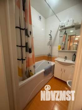 1-к квартира, посуточно, 42м2, 10/25 этаж