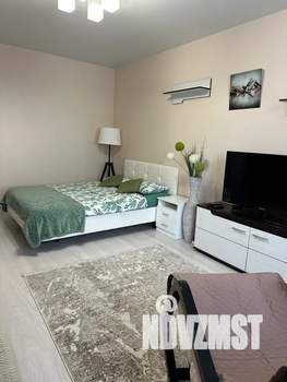 1-к квартира, посуточно, 37м2, 6/17 этаж