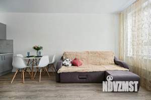 1-к квартира, посуточно, 42м2, 1/1 этаж