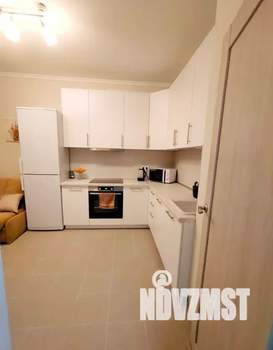 1-к квартира, посуточно, 35м2, 14/25 этаж