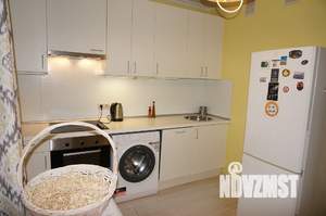 3-к квартира, на длительный срок, 95м2, 3/17 этаж