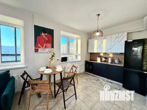 3-к квартира, посуточно, 66м2, 22/25 этаж