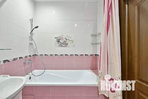 Студия квартира, посуточно, 52м2, 6/25 этаж