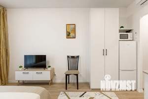 Студия квартира, посуточно, 25м2, 6/9 этаж