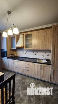 1-к квартира, посуточно, 35м2, 9/33 этаж