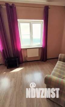 1-к квартира, посуточно, 40м2, 18/18 этаж