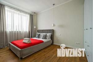 1-к квартира, посуточно, 40м2, 14/22 этаж