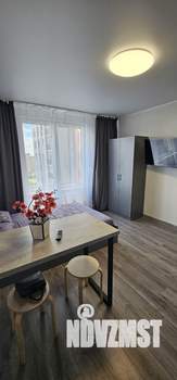 Студия квартира, посуточно, 25м2, 19/25 этаж