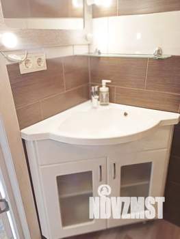 Студия квартира, посуточно, 28м2, 2/25 этаж