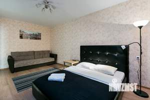 1-к квартира, посуточно, 39м2, 4/17 этаж
