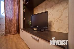 2-к квартира, посуточно, 70м2, 4/25 этаж