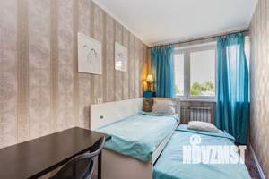 2-к квартира, посуточно, 43м2, 2/17 этаж