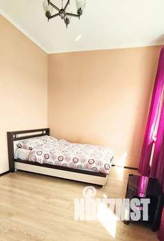 1-к квартира, посуточно, 40м2, 18/18 этаж