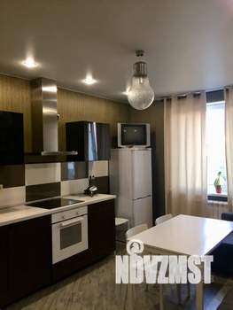 1-к квартира, посуточно, 40м2, 6/20 этаж