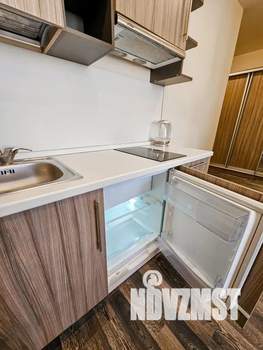 Студия квартира, посуточно, 25м2, 11/40 этаж