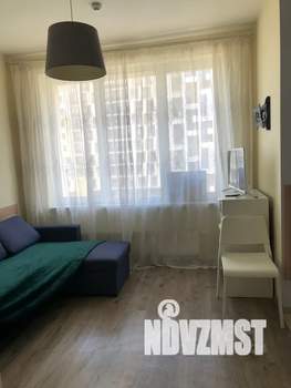 Студия квартира, посуточно, 35м2, 3/10 этаж