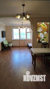 3-к квартира, на длительный срок, 130м2, 18/25 этаж