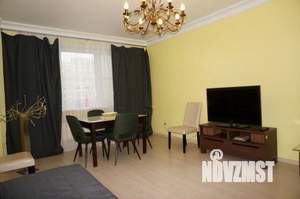 3-к квартира, на длительный срок, 95м2, 3/17 этаж