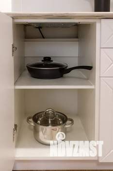 Студия квартира, посуточно, 25м2, 6/9 этаж