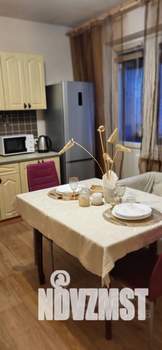 2-к квартира, посуточно, 60м2, 1/1 этаж