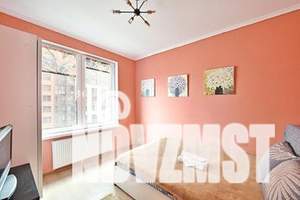 1-к квартира, посуточно, 42м2, 7/25 этаж