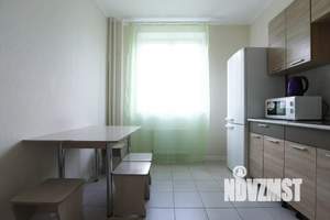 2-к квартира, посуточно, 47м2, 2/17 этаж