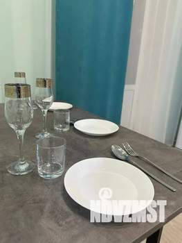 Студия квартира, посуточно, 32м2, 4/8 этаж