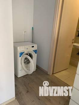 Студия квартира, посуточно, 30м2, 8/10 этаж