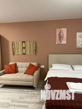 Студия квартира, посуточно, 25м2, 1/8 этаж