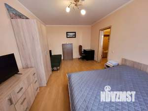 1-к квартира, посуточно, 37м2, 4/17 этаж