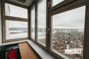 2-к квартира, на длительный срок, 37м2, 40/44 этаж