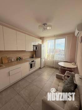 1-к квартира, посуточно, 35м2, 15/35 этаж