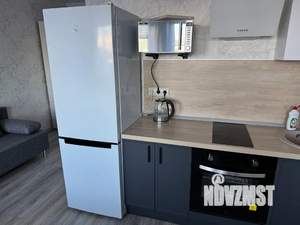 Студия квартира, посуточно, 29м2, 1/8 этаж