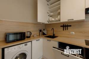 1-к квартира, посуточно, 40м2, 3/9 этаж