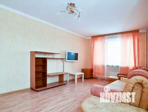 2-к квартира, посуточно, 70м2, 1/1 этаж