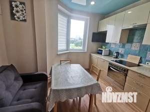 1-к квартира, посуточно, 39м2, 4/25 этаж