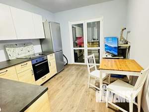 1-к квартира, посуточно, 65м2, 1/1 этаж