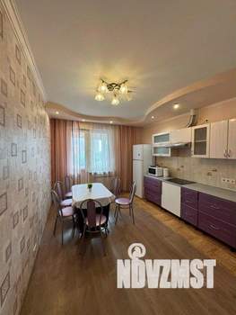 3-к квартира, посуточно, 80м2, 1/1 этаж