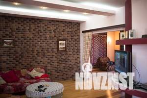 4-к квартира, на длительный срок, 130м2, 3/3 этаж