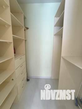 2-к квартира, посуточно, 37м2, 22/40 этаж