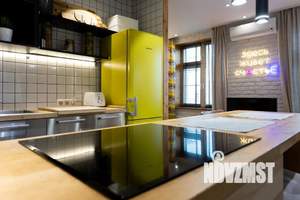 1-к квартира, посуточно, 36м2, 19/43 этаж