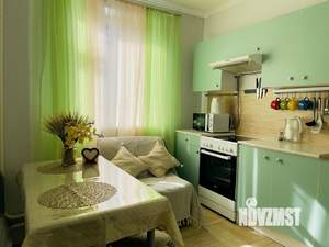 1-к квартира, посуточно, 38м2, 1/1 этаж