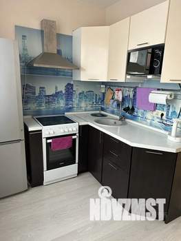 1-к квартира, посуточно, 39м2, 6/17 этаж